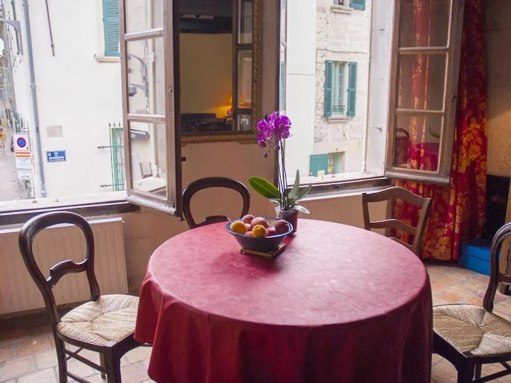 Provencal Charm Comfortable Vacation Home Avignon 0*,  France