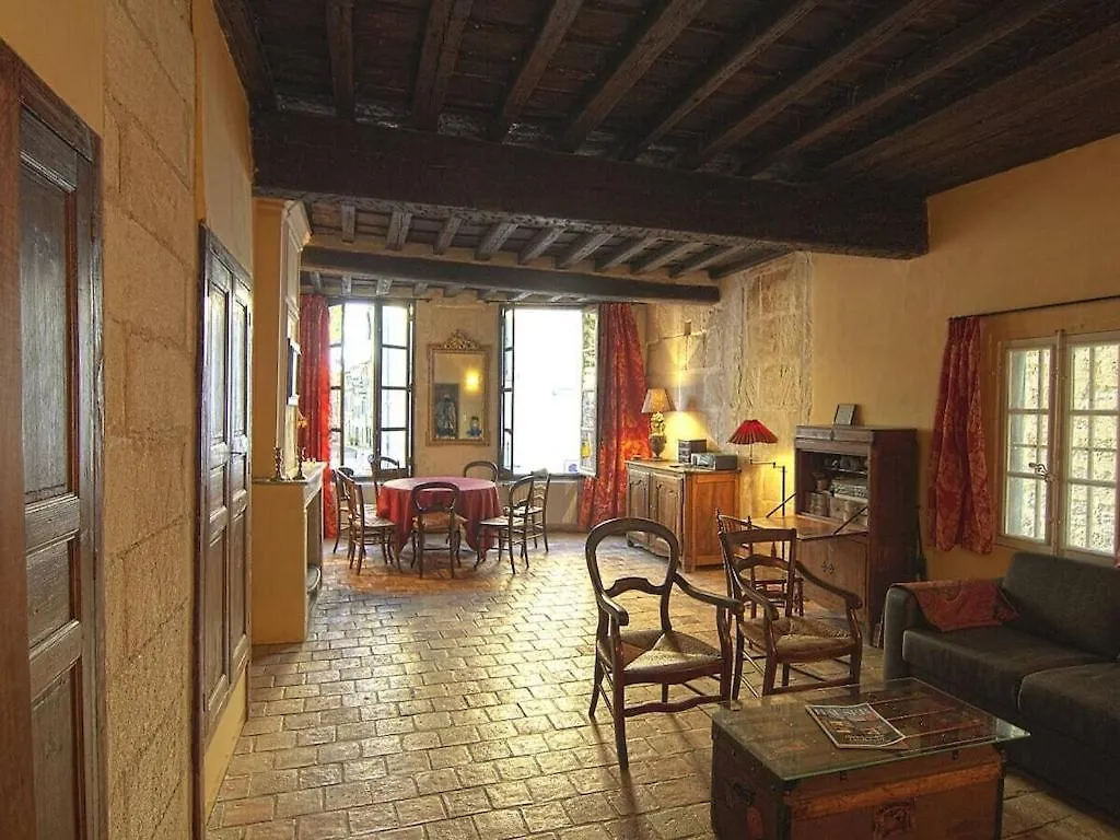 Provencal Charm Comfortable Vacation Home location